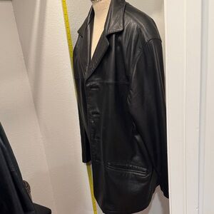 Men's Sleek Black Leather Trench Coat